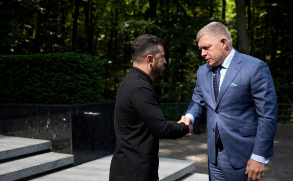 
Фицо раскрыл возможную роль Словакии в гарантиях безопасности для Украины
