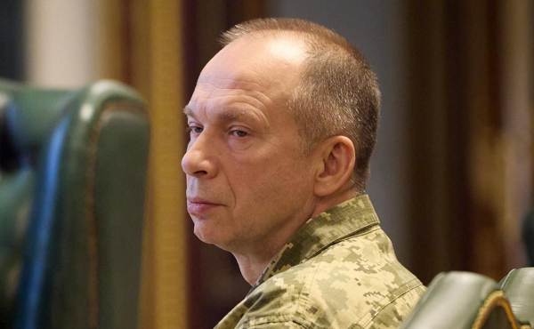 «УП» узнала, что Сырский расформировал бывшую группировку «Хортица»
«УП» узнала, что Сырский расформировал бывшую группировку «Хортица»