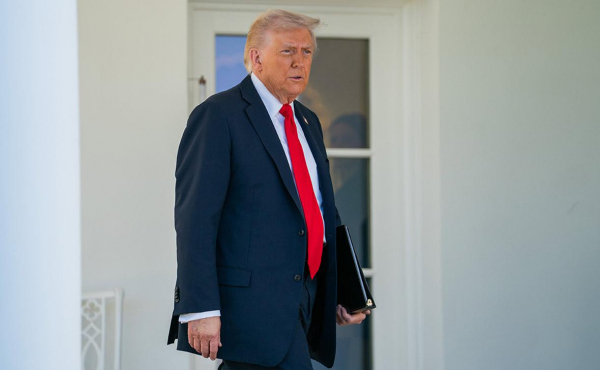 Read more about the article Трамп оценил идею баллотироваться в вице-президенты в 2028 году
